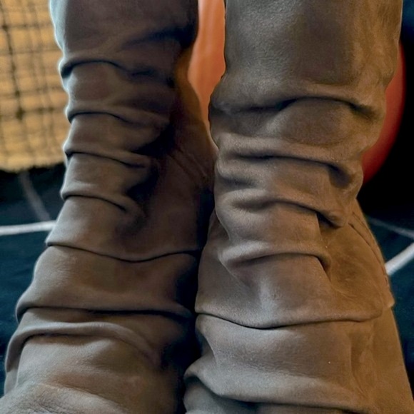 🌟ROCKPORT Ankle Bootie Natashya, Sz. 9.5  Grayish-Brown, Comfy & Cute 🤠 - Picture 5 of 12